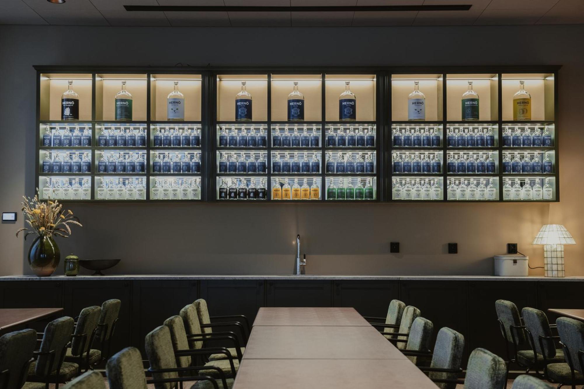Hernoe Gin Hotell Harnosand Exterior photo